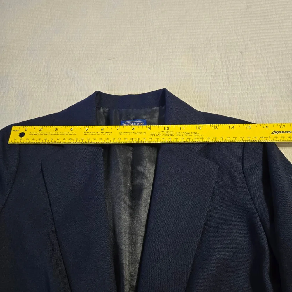 Women's Pendleton Navy 100% Virgin Wool Blazer Size 10 NWT